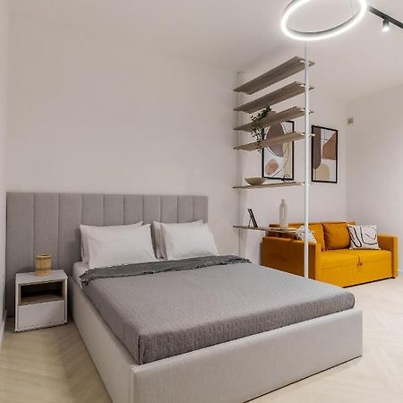 Inshiapartments On Ferentsa Lista Str Lviv Eksteriør bilde