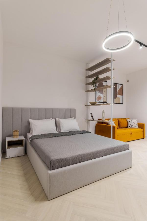 Inshiapartments On Ferentsa Lista Str Lviv Eksteriør bilde
